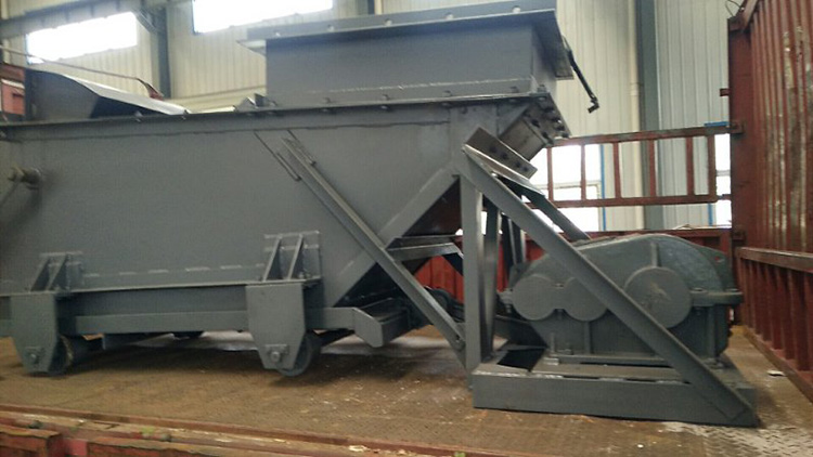 山東礦安生產(chǎn)的往復(fù)式給煤機(jī)發(fā)貨